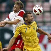 Сборная Украины пока не проигрывает, но играть стала хуже