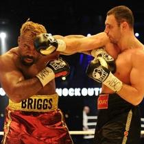 После боя против Кличко, Бриггс в критическом состоянии попал в больницу