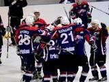 Акулы выиграли последний матч года 
