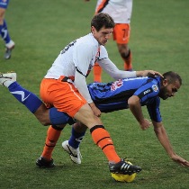 Шахтер едва избежал поражения от Оцелула
