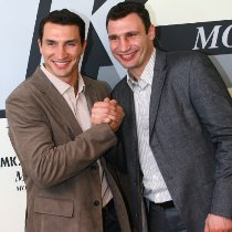 Братья Кличко удостоены престижной американской награды
