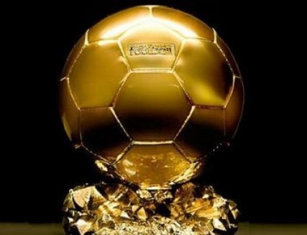 УЕФА назвал трех претендентов на золотой мяч