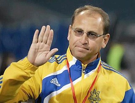 Молодежная сборная Украины по футболу остается без тренера