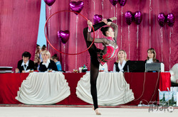 В Харькове стартовал международный турнир по художественной гимнастике