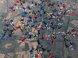 Харьковчане установили мировой рекорд в парашютном спорте
