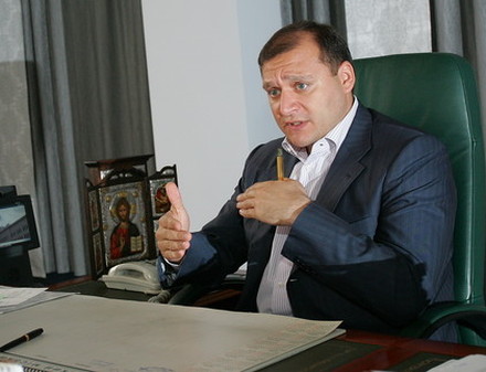 Добкин рассказал, как днепропетровский спайдермен кидал файеры в фанатов «Металлиста»