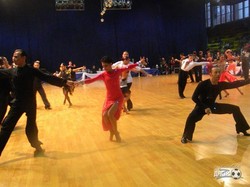 Как Харьков в мир танцев погрузился (ФОТО)