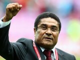 Умер легендарный португальский футболист