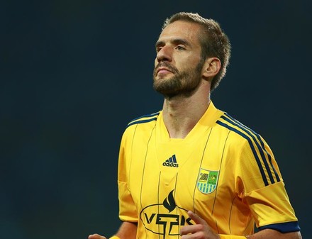 Девич перешел в Рубин