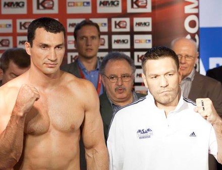 Кличко и Чагаев вновь встретились в ринге