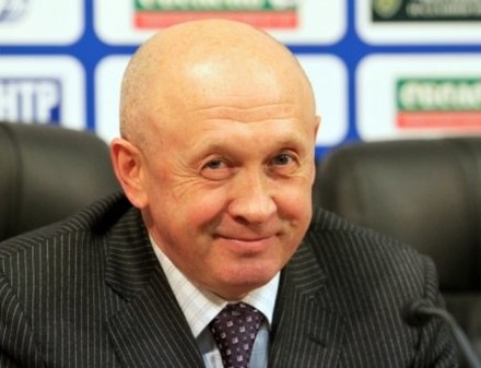 Из-за военных действий под Мариуполем два футболиста разорвали контракты с «Ильичевцем»