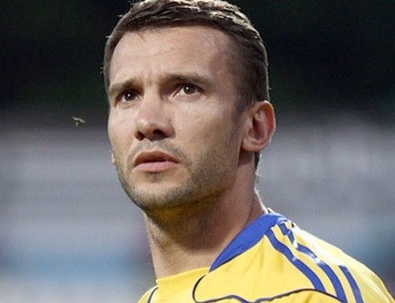 Шевченко не спешит стать тренером и подрабатывает таксистом