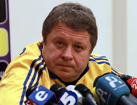 Тренер сборной Украины прокомментировал информацию о своей отставке