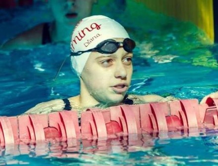 Карина Снитко выиграла соревнования по плаванию в Австрии