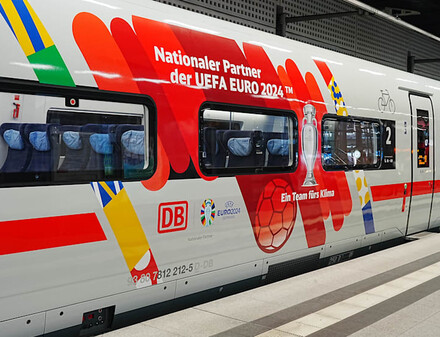 Напередодні Євро в Німеччині запустили «футбольний поїзд»